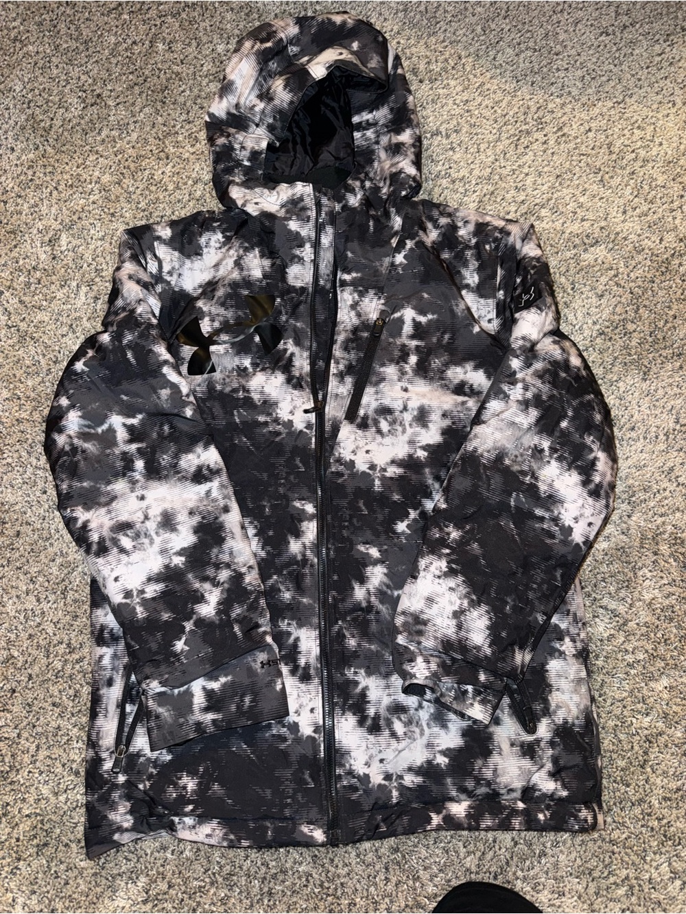 Under Armour Storm Proof Youth Large Winter Coat